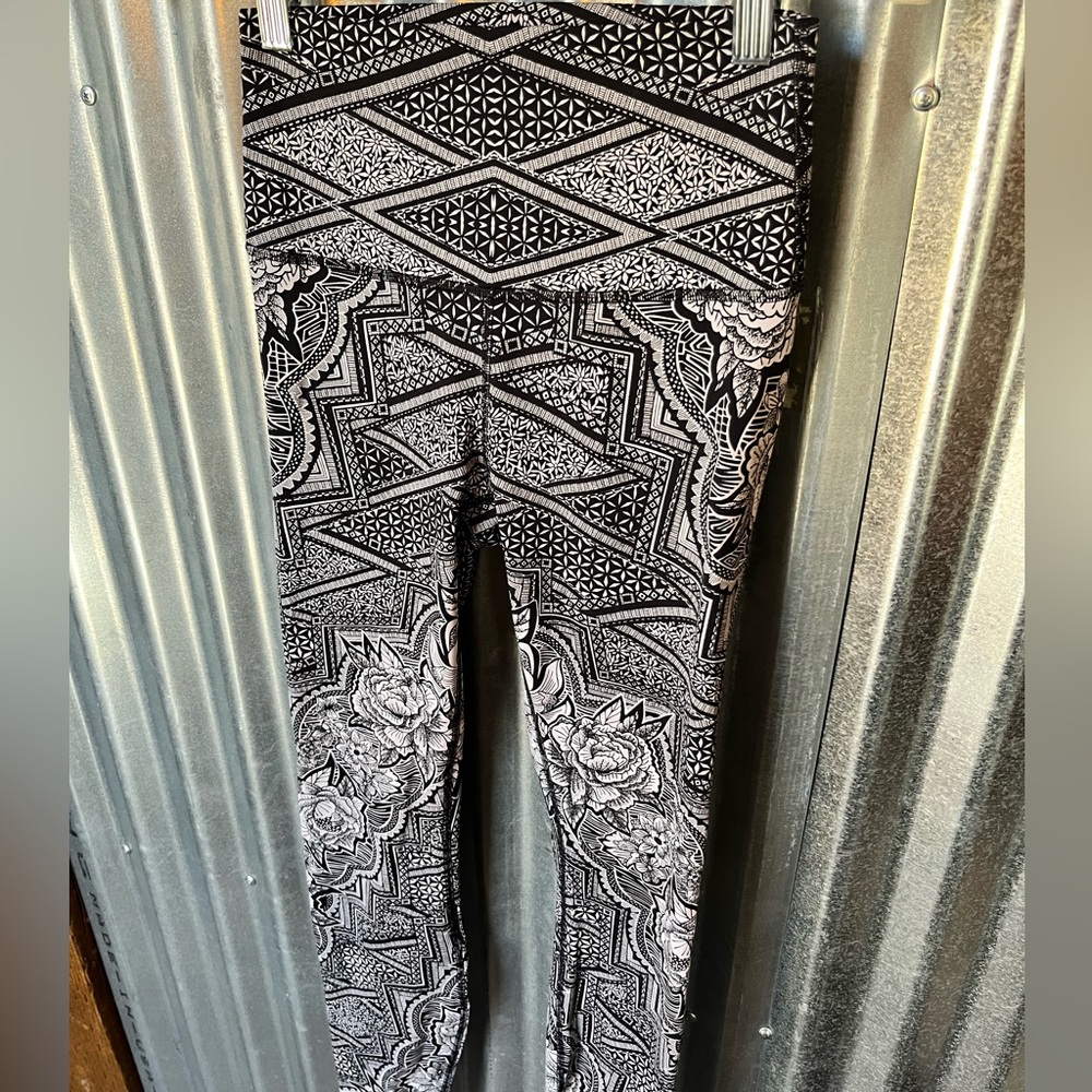 Lululemon Wunder Under High Rise Full Length Leggings - Picture 8 of 11